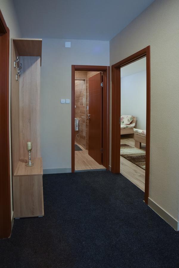 City Center Apartments ピロト エクステリア 写真