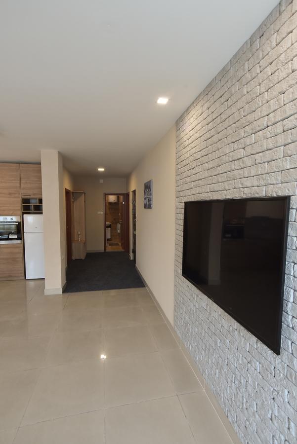 City Center Apartments ピロト エクステリア 写真